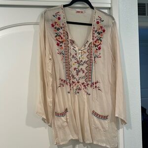 Gorgeous Johnny Was peasant top for the win!